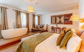 Cangalho Village House Premium